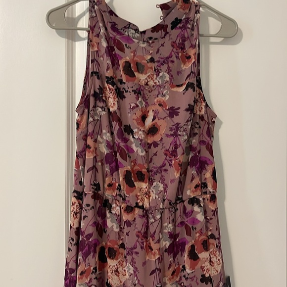 Never worn before floral dress - Picture 5 of 8